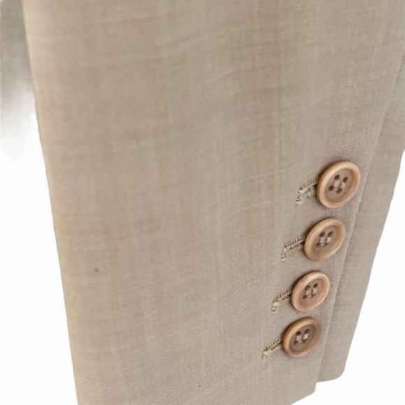 new Theory ✧ Lightweight Stretch Wool Blazer Jacket ✧ Neutral Sand ✧ Size 6 - Picture 8 of 13